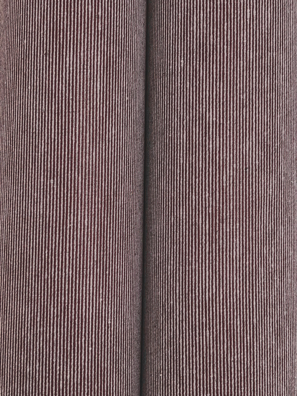 YGL7080-peel-and-stick-wallpaper-detail-closeup