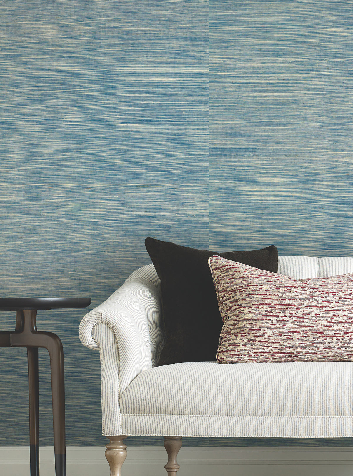 YGL7086-peel-and-stick-wallpaper-room-scene