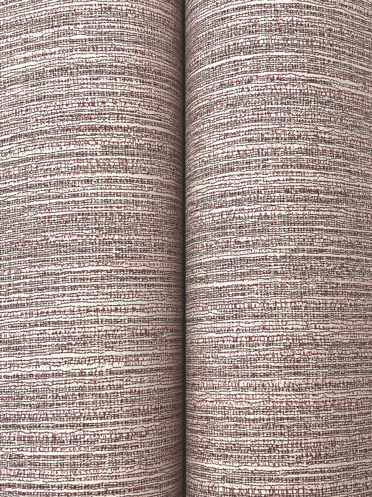 ZA8095N-peel-and-stick-wallpaper-detail-closeup