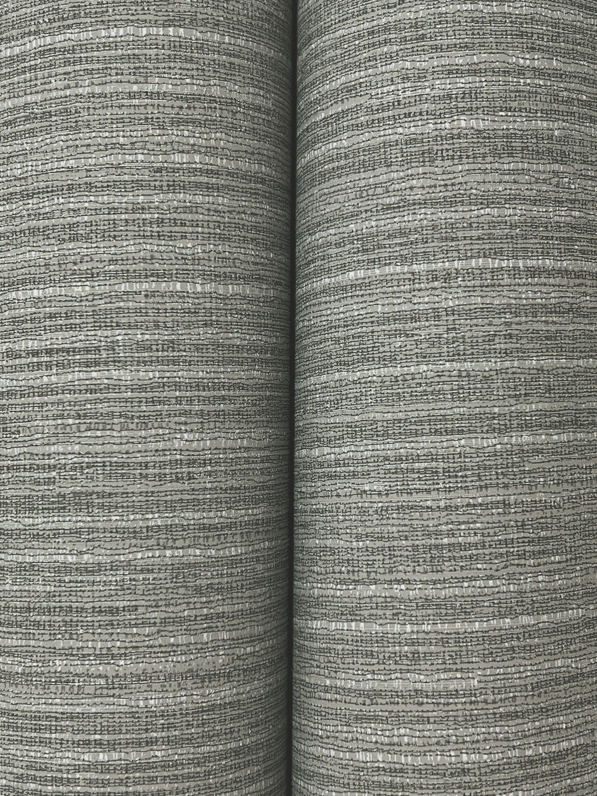ZA8097N-peel-and-stick-wallpaper-detail-closeup