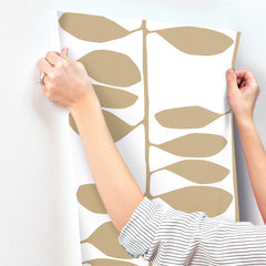 ZM2803-peel-and-stick-wallpaper-stick-application-step