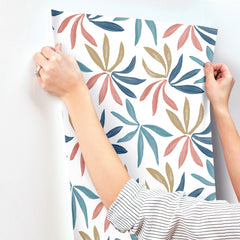 ZM2811-peel-and-stick-wallpaper-stick-application-step