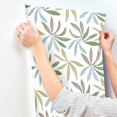 ZM2813-peel-and-stick-wallpaper-stick-application-step