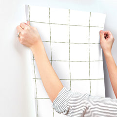 ZM2852-peel-and-stick-wallpaper-stick-application-step