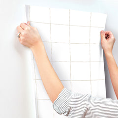 ZM2855-peel-and-stick-wallpaper-stick-application-step