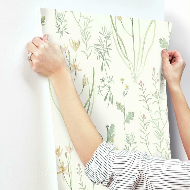 RANRAN Vintage Floral Peel and Stick Wallpaper Bouquet Botanical Floral  Green for Bedroom Furniture Paper Removable Wall Decorations 17.7in x  118in, 14.5 Square Ft/Roll - Amazon.com